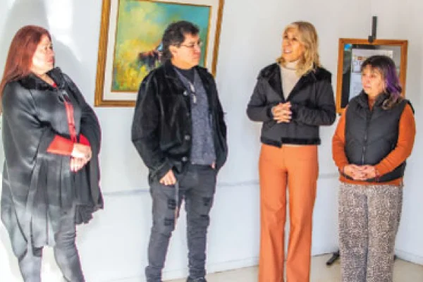 Abren muestra del artista José Luis García