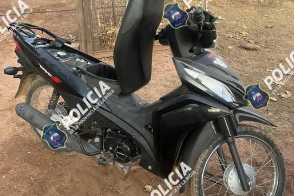 Investigaciones recuperó una motocicleta robada en junio
