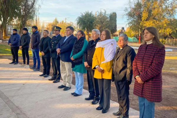 Vera Peñaloza, Famatina y Felipe Varela celebraron el Día Patrio