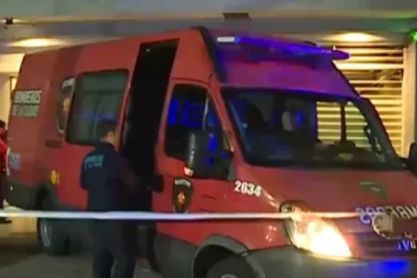 Escalofriantes detalles del hallazgo de una mujer y su hijo adolescente muertos en Caballito