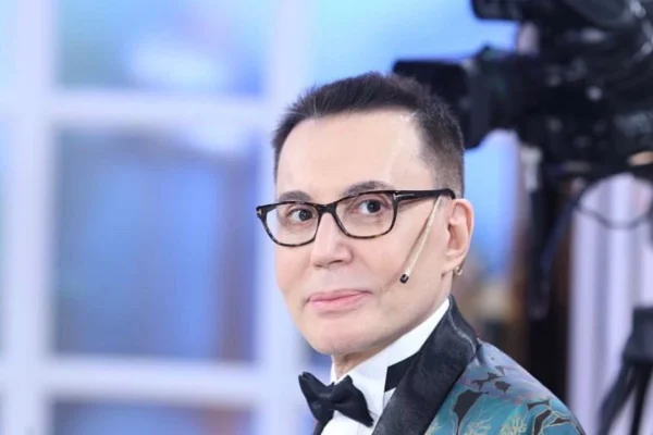 Marcelo Polino defendió a la China Suárez y cuestionó a Wanda Nara en la mesa de Mirtha