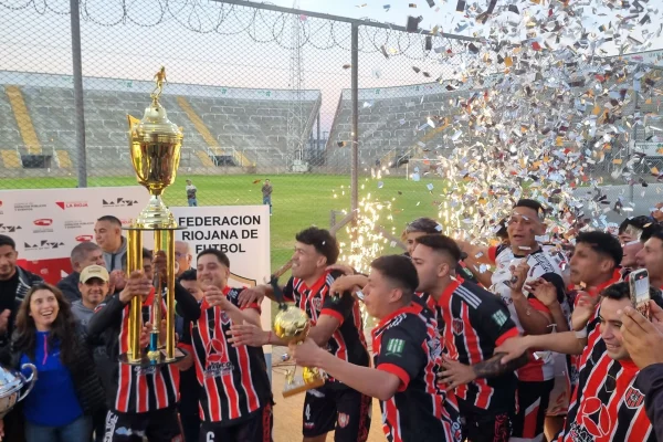 Chacarita Juniors se coronó bicampeón provincial