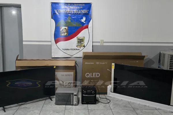 Policía recuperó y entregó a sus dueños elementos robados