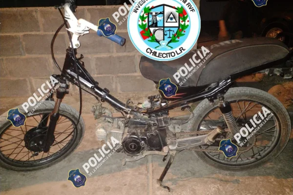 Investigaciones secuestró una motocicleta en Chilecito y detuvo a un joven
