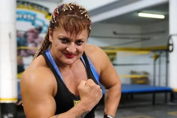 Se conoció el parte médico tras la operación a la exboxeadora “Locomotora” Oliveras: “Está en estado crítico”