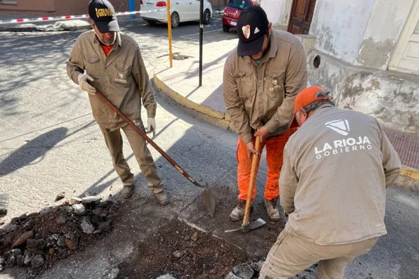 Avanza a paso firme el plan de bacheo y asfaltado con trabajos conjuntos entre Provincia y Municipio