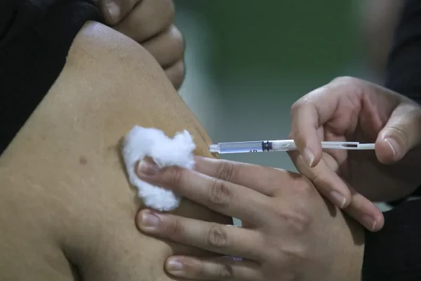 Alarma por una nueva variante del Covid a la que bautizaron 