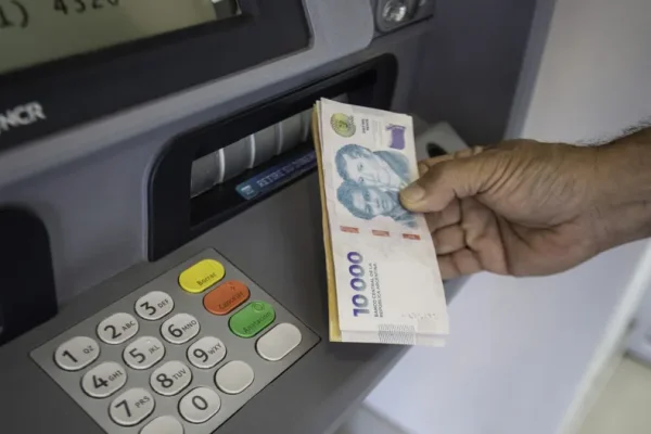 Cronograma de pago: este lunes 21 continúa el pago de la Quincenita