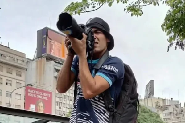 Citan a indagatoria al gendarme que disparó el gas lacrimógeno que hirió al fotógrafo Pablo Grillo