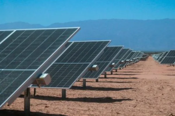 La Rioja impulsa la transición energética con el nuevo parque solar de Patquía