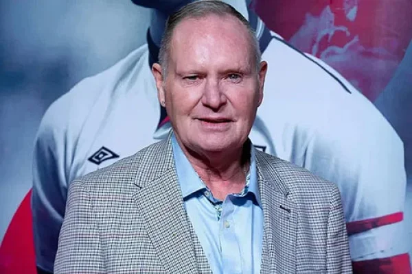Preocupación por Gascoigne: lo encontraron inconsciente y tuvo que ser internado