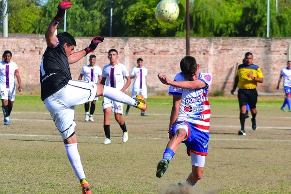 Los Obreros y Unión juegan por ingresar en los Octavos de Final