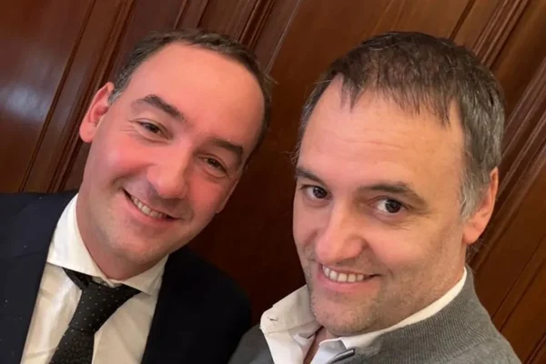 Otro cambio: el hermano de Manuel Adorni encabezará una lista para diputados de LLA