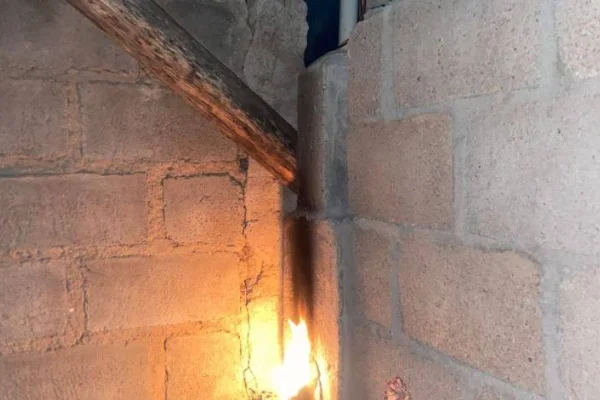 Chepes: Bomberos Voluntarios sofocaron principio de incendio provocado por un cortocircuito en una vivienda