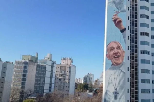 Inauguraron  el mural más grande del mundo dedicado al papa Francisco