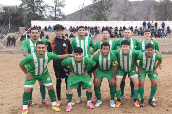 Gran victoria de Anguinán como local
