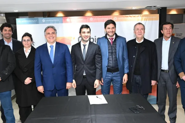 Un grupo de gobernadores conforma un frente electoral