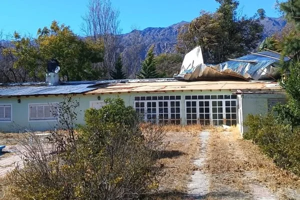 El viento arrancó parte del techo de una vivienda en Sanagasta