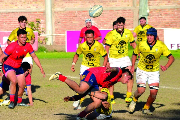 Social no pudo ante el puntero del Torneo
