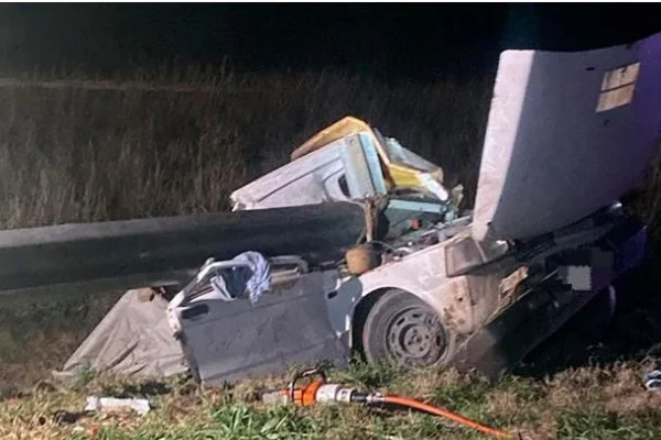 Trágico accidente en Córdoba: murieron tres chicos y un adulto