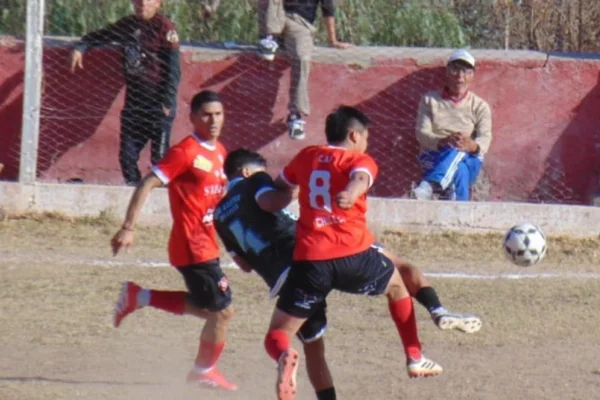 Independiente volvió a adueñarse del clásico