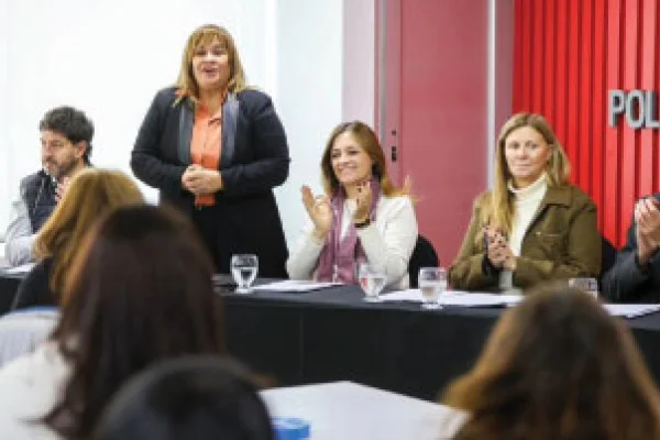 Vera Peñaloza avanza en Registro de Empleo Independiente
