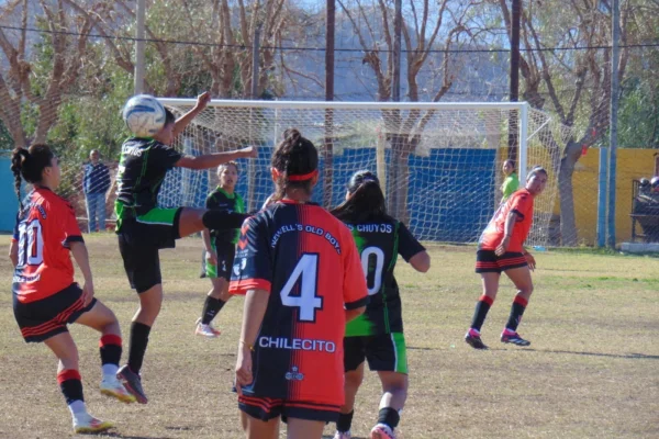 Newell's venció a Los Chuyos en el duelo de líderes en Chilecito