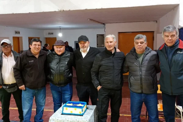 Rioja Juniors y un momento muy emotivo por sus 97 años