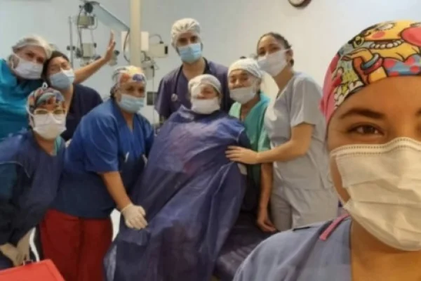 Realizan tres trasplantes de córnea en un solo día