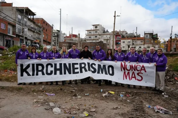 Javier Milei se metió de lleno en la campaña bonaerense con una foto con sus principales candidatos