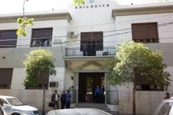 Una mujer fue condenada a prisión condicional por robo