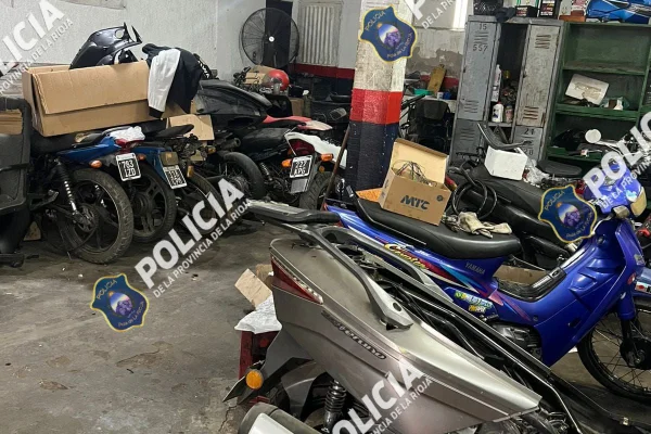 La policia continua con los controles a los talleres mécanicos