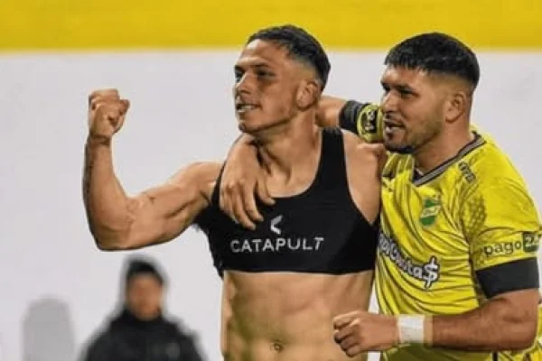 Defensa y Justicia venció a Deportivo Riestra y lo dejó sin punta