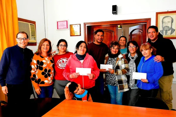 Chamical celebró a sus abuelos con un concurso fotográfico
