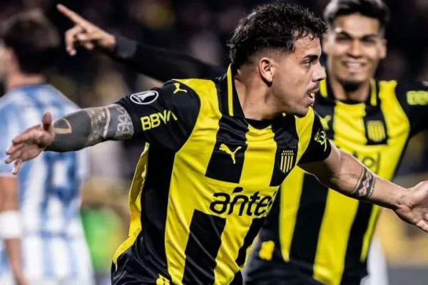 Peñarol le ganó a Racing por la ida de los octavos de la Copa Libertadores