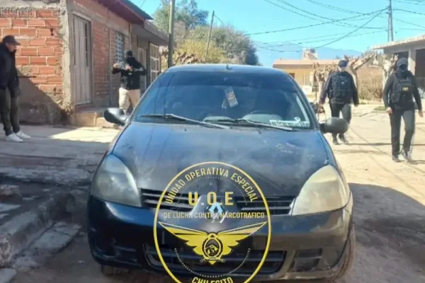 Chilecito: secuestraron dos autos por una causa contra el narcotráfico