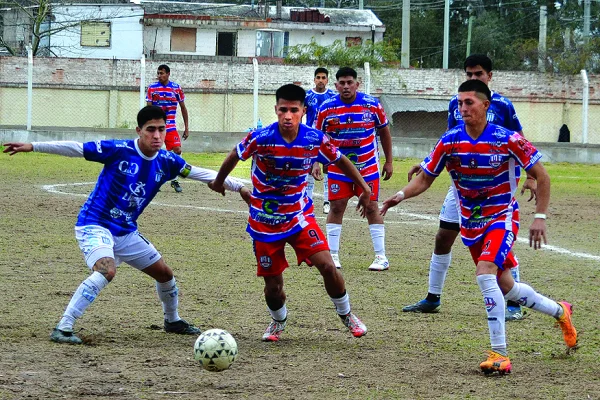 Racing - Independiente y Tesorieri - Unión, por dos lugares en cuartos de final