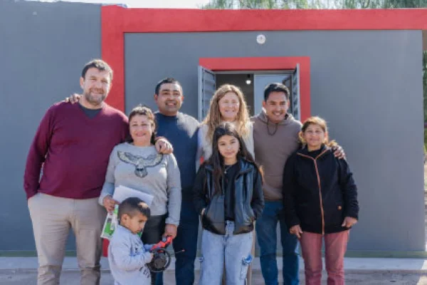 Avanza la entrega de viviendas en el interior
