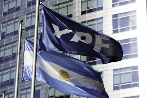 Juicio por YPF: la Argentina sumó un nuevo fallo favorable y reforzó su defensa