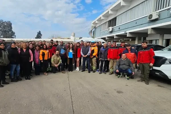 La senadora Florencia López brindó su respaldo a trabajadores de Vialidad Nacional