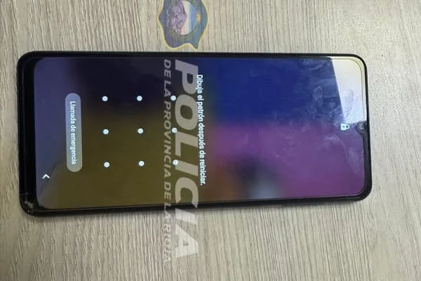La policia recuperó un celular que estaba en poder de un menor