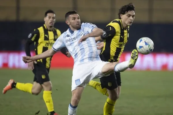 Racing, a todo o nada para dar vuelta la serie