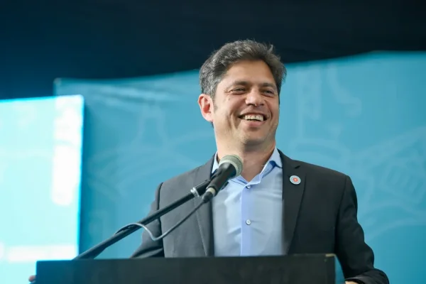 Axel Kicillof desafía a Milei: busca expropiar obra pública nacional paralizada en territorio bonaerense