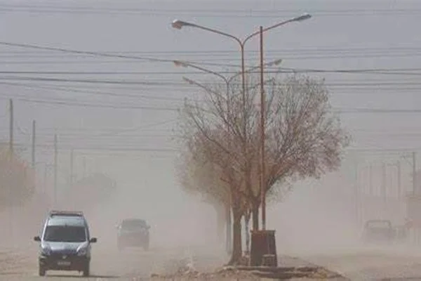 Rige alerta amarilla por viento Zonda en varios departamentos riojanos