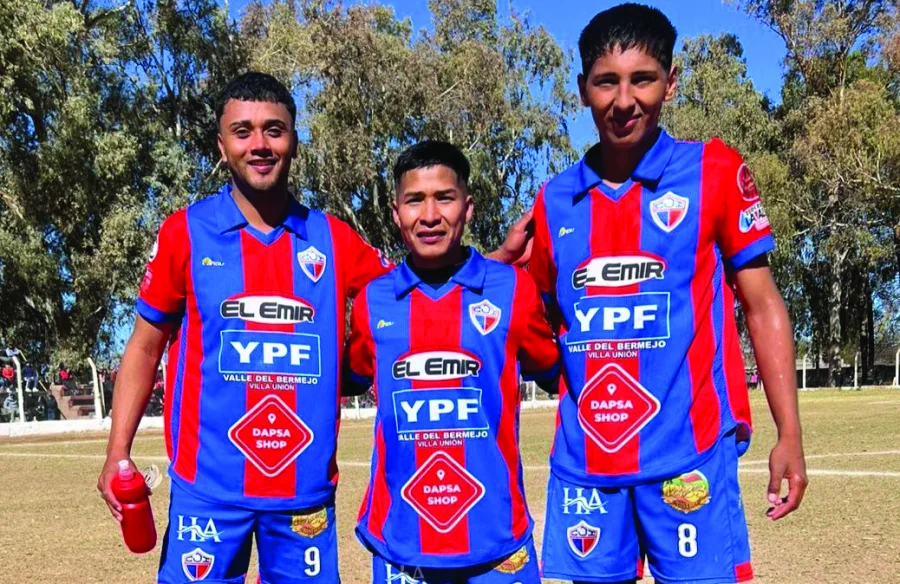 Robles, Choque y Carrizo, los goleadores del puntero.