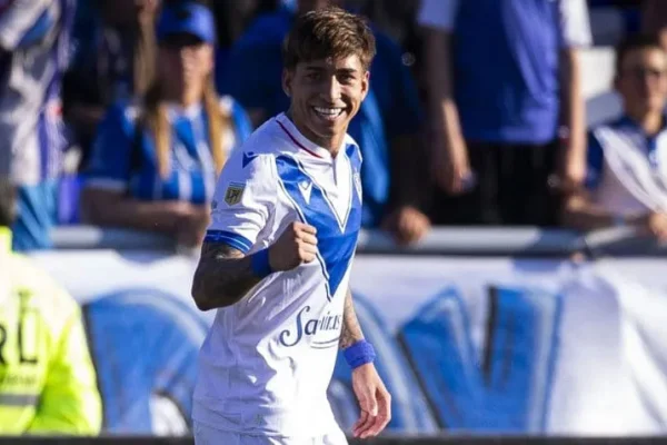 Vélez le ganó a Godoy Cruz y se trepó a la cima