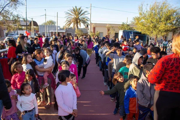 Niños de Patquia festejaron su día a pura diversión