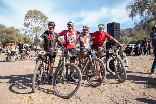Más de 100 competidores participaron del MTB en Ulapes