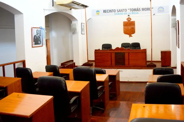 Capital: concejales ceden terreno a club infantil del B° 8 de Diciembre