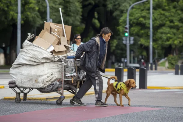 Un estudio privado aseguró que la pobreza supera el 43%